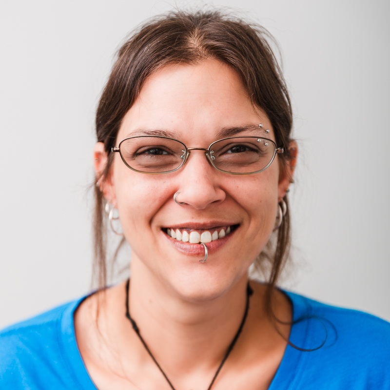 Desiree Svegliati, LMFT Headshot