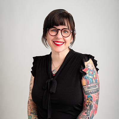 Jacquelyn Andrews Headshot