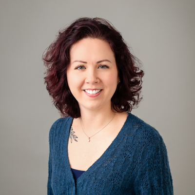 Lindsay Thompson Headshot