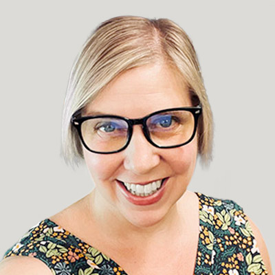 Sara Swartz Headshot