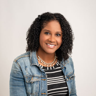 Shavon Meyers Headshot